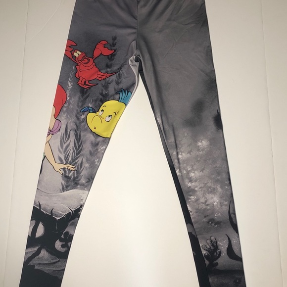 Disney’s The Little Mermaid leggings size small - Picture 5 of 6